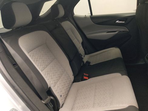 Used 2022 Chevrolet Equinox LT AWD/4WD image 19