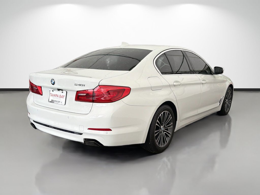 Used 2019 BMW 540i w/ Convenience Package RWD image 3