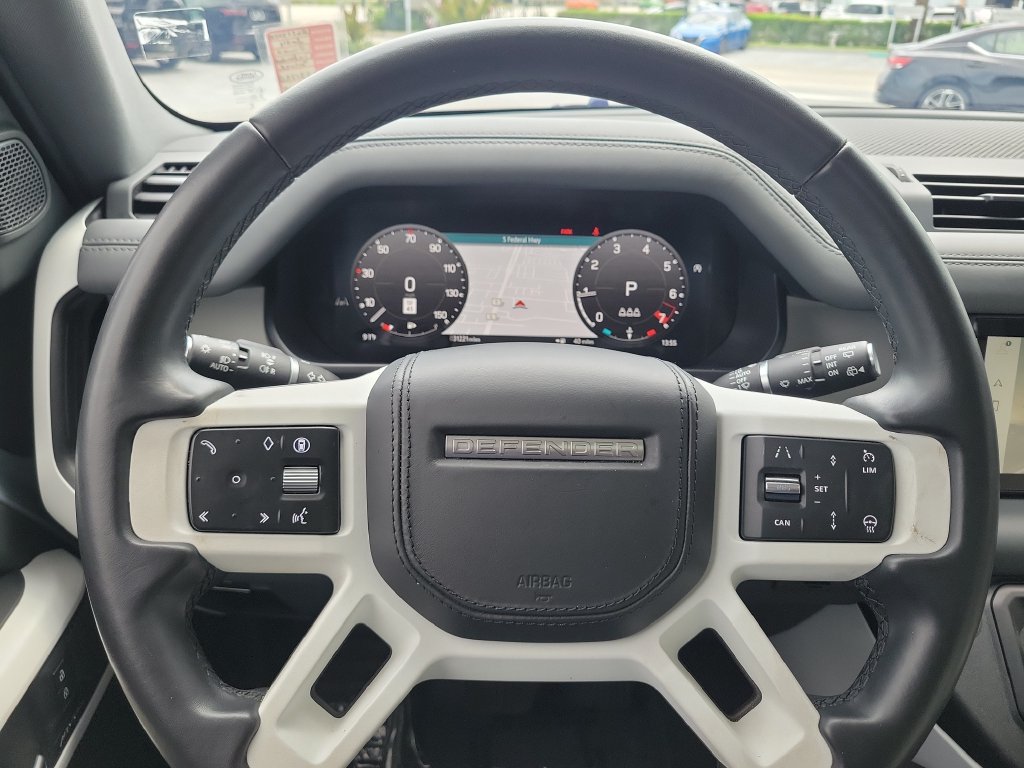 Certified 2024 Land Rover Defender 110 S AWD/4WD image 28