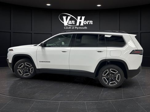 New 2026 Jeep Cherokee Laredo AWD/4WD image 4
