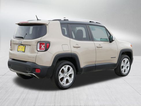 Used 2016 Jeep Renegade Limited image 7