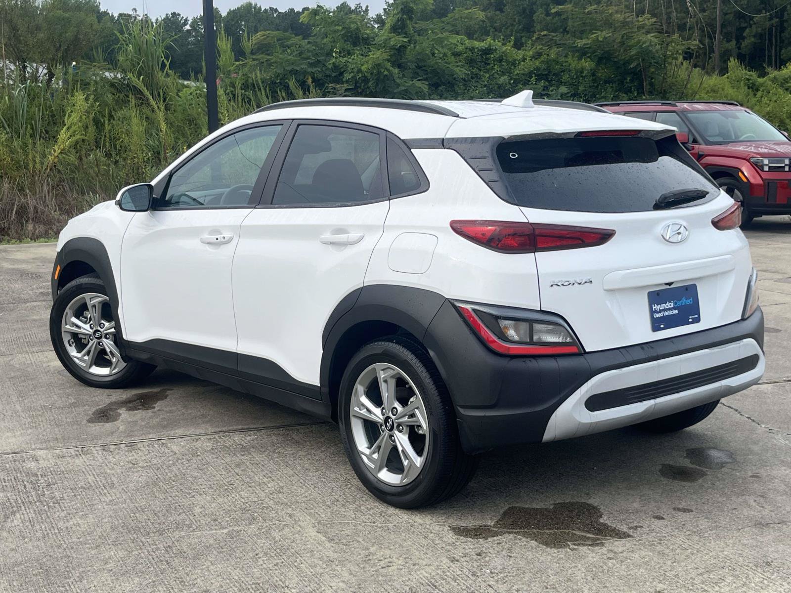 Certified 2023 Hyundai Kona SEL w/ Cargo Package FWD image 4