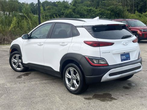 Certified 2023 Hyundai Kona SEL w/ Cargo Package FWD image 4
