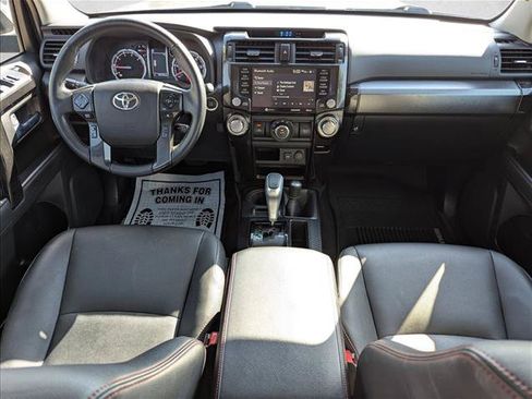 Used 2020 Toyota 4Runner TRD Off-Road Premium AWD/4WD image 18