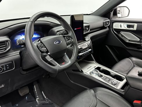 Used 2023 Ford Explorer ST w/ Equipment Group 401A image 11
