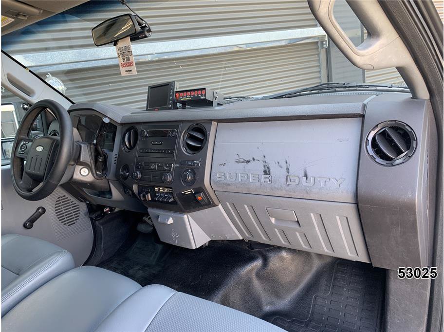 Used 2013 Ford F550 2WD Regular Cab Super Duty w/ Payload Upgrade Pkg image 25