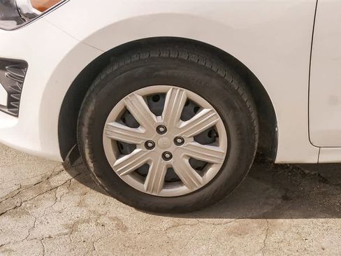 Used 2023 Kia Rio LX image 5