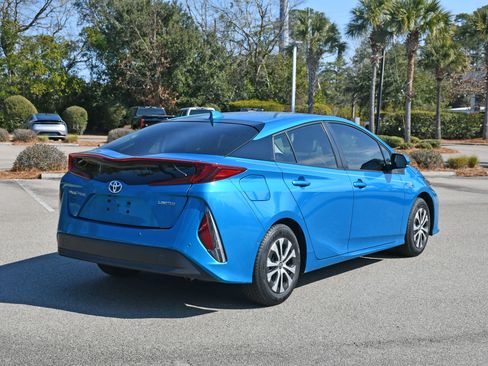 Certified 2021 Toyota Prius Prime Limited image 3