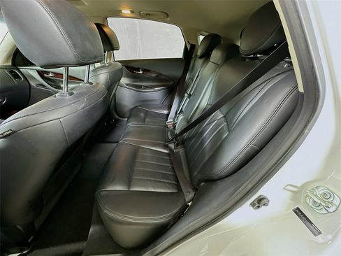 Used 2017 INFINITI QX50 Base w/ Premium Plus Package image 14