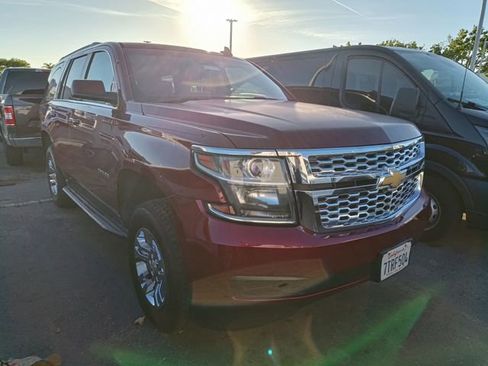 Used 2017 Chevrolet Tahoe LT image 2