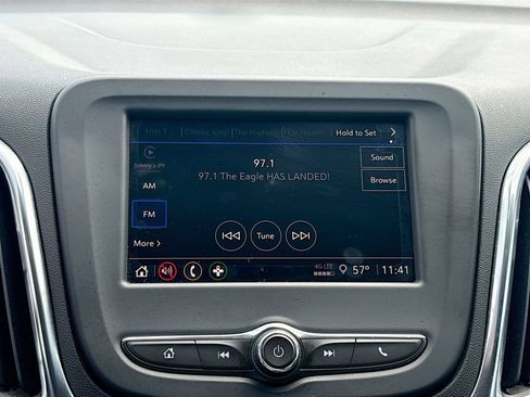 Used 2024 Chevrolet Equinox LS FWD image 14