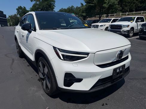 Used 2023 Volvo C40 P8 Recharge Ultimate AWD/4WD image 5
