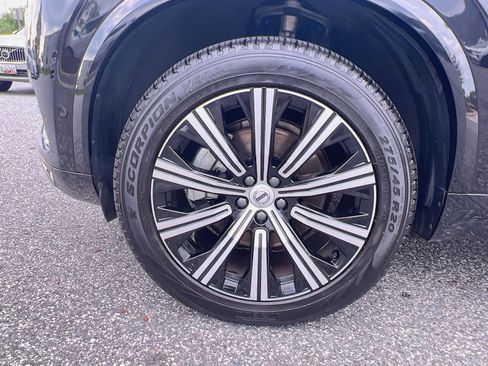 Used 2023 Volvo XC90 B6 Plus w/ Protection Package Premier AWD/4WD image 12