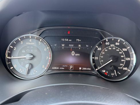 Used 2022 INFINITI QX80 Sensory w/ All-Season Package AWD/4WD image 59
