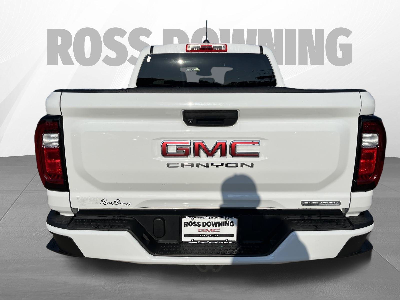Used 2024 GMC Canyon Elevation AWD/4WD image 5