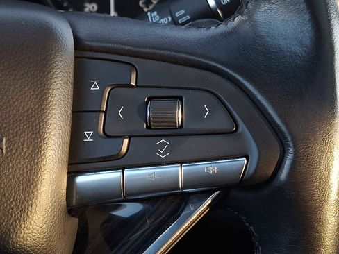 Used 2023 Cadillac XT6 Premium Luxury w/ Technology Package image 20