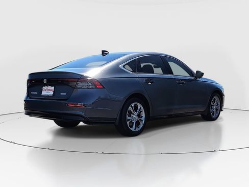 Used 2024 Honda Accord EX-L image 5