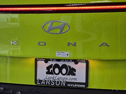 New 2026 Hyundai Kona SE image 15