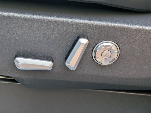 Certified 2025 Lincoln Navigator Black Label image 22