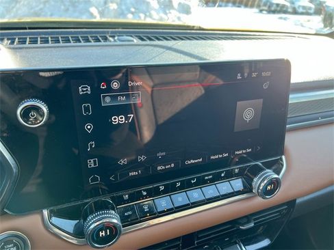 Used 2023 GMC Canyon AT4 w/ AT4 Premium Package image 13