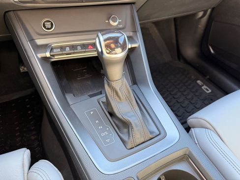 Used 2025 Audi Q3 2.0T Premium w/ Convenience Package image 18