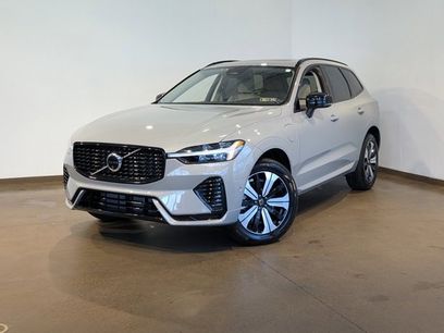 Used 2025 Volvo XC60 T8 Plus w/ Climate Package
