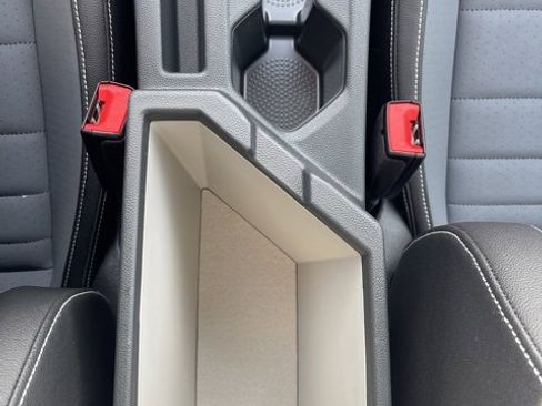 New 2025 Volkswagen Jetta SE image 13