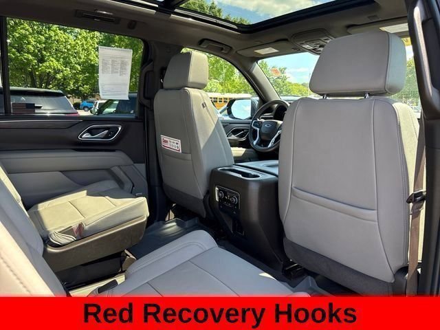Used 2024 Chevrolet Suburban Z71 w/ Luxury Package AWD/4WD image 79