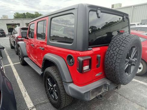 Used 2022 Jeep Wrangler Unlimited Sport AWD/4WD image 8