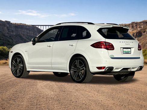 Used 2014 Porsche Cayenne Diesel AWD/4WD image 5
