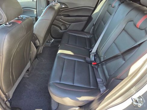 Certified 2024 Chevrolet Trax RS w/ Sunroof Package image 11