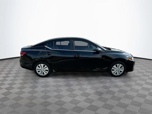 Used 2025 Nissan Sentra S FWD image 11