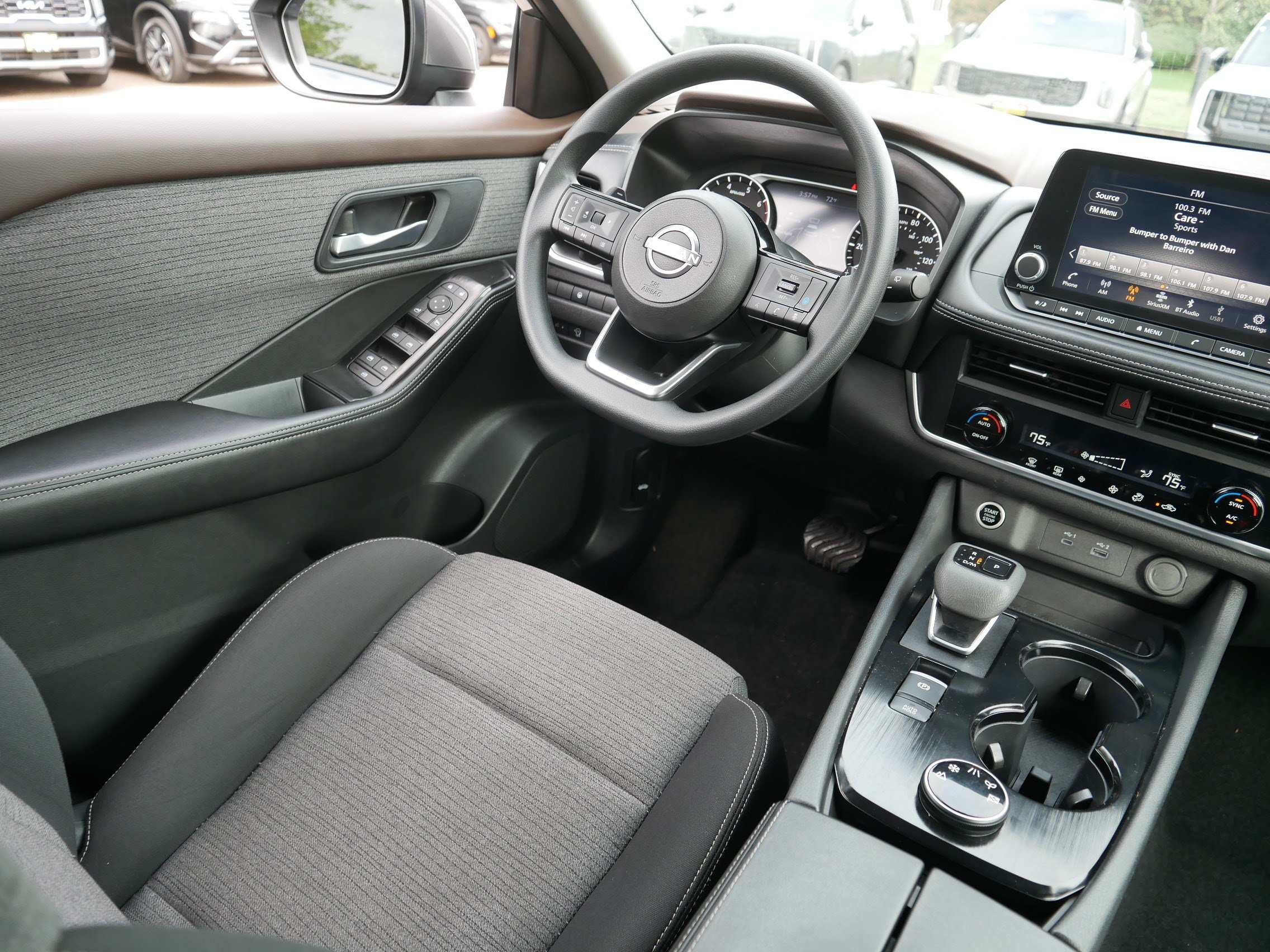 Certified 2023 Nissan Rogue SV AWD/4WD image 9