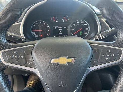 Used 2023 Chevrolet Malibu LS FWD image 13