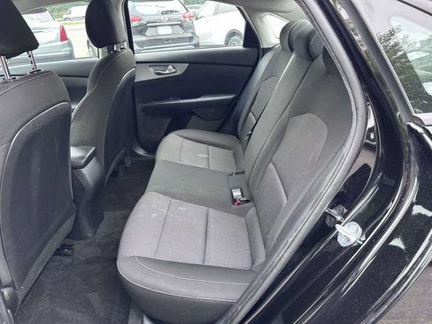 Used 2023 Kia Forte LXS FWD image 12