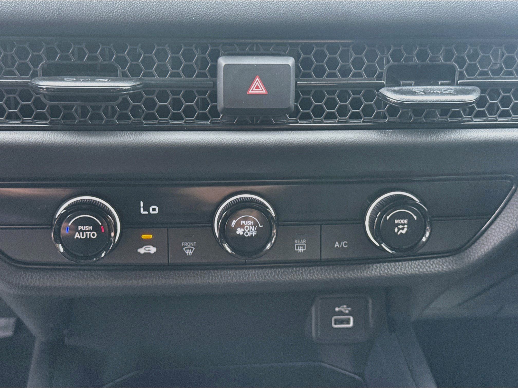 Certified 2025 Honda HR-V LX image 14