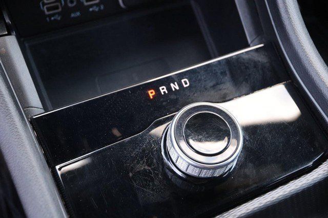 Used 2024 Jeep Grand Cherokee Altitude AWD/4WD image 20