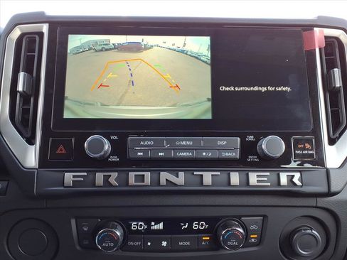 New 2025 Nissan Frontier SV w/ SV Convenience Package image 15