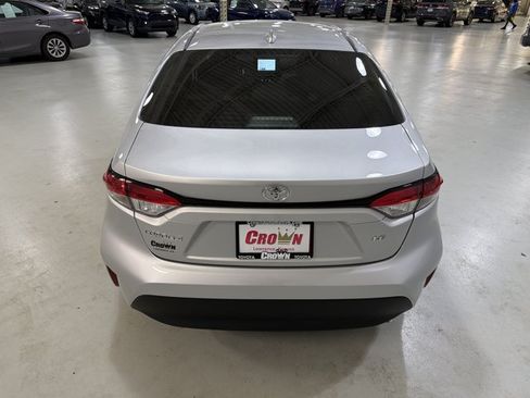 Used 2026 Toyota Corolla LE FWD image 8