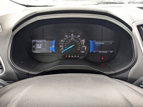 Used 2024 Ford Edge SEL w/ Sport Appearance Package image 30