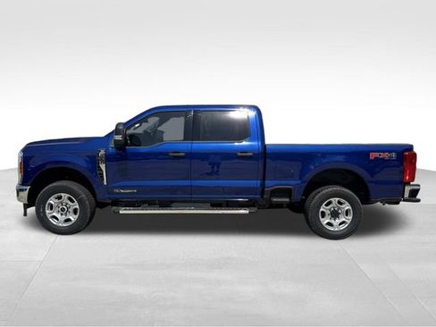 New 2026 Ford F250 XLT w/ FX4 Off-Road Package AWD/4WD image 6