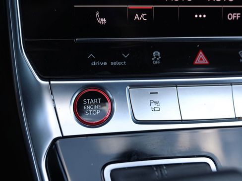 Used 2022 Audi S7 Prestige w/ Prestige Package AWD/4WD image 28
