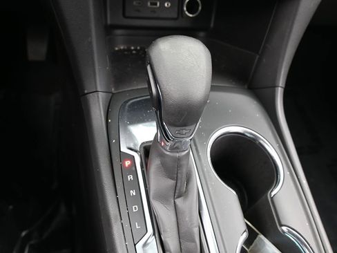 Used 2023 Chevrolet Equinox LS w/ Midnight Edition FWD image 21