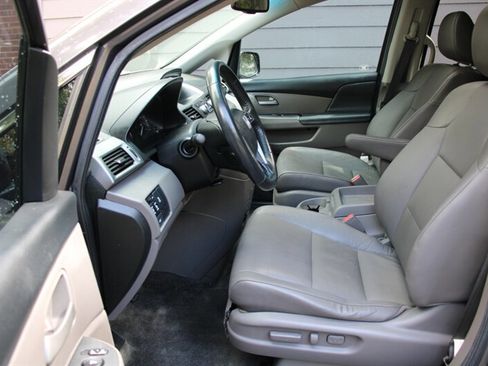 Used 2012 Honda Odyssey EX-L image 5