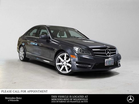 Used 2014 Mercedes-Benz C 300 4MATIC Sedan image 1