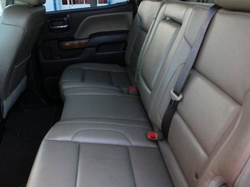 Used 2019 GMC Sierra 2500 SLT w/ Duramax Plus Package image 10