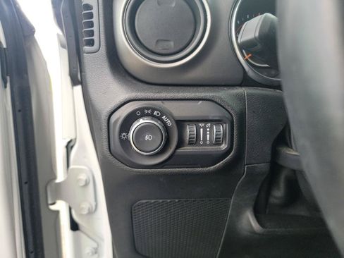 Used 2021 Jeep Wrangler Unlimited Sport AWD/4WD image 16