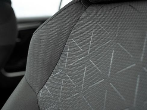 Used 2023 Toyota RAV4 XLE image 26