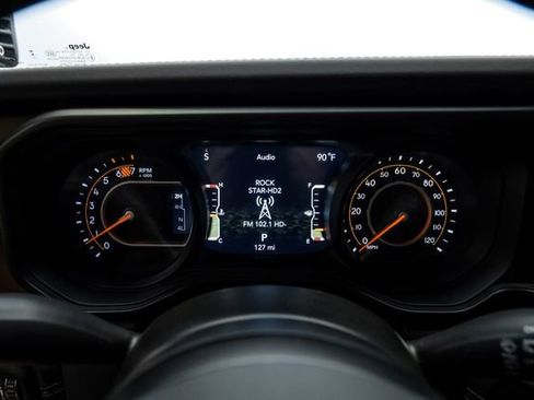 Used 2024 Jeep Wrangler Unlimited Rubicon w/ Technology Group AWD/4WD image 62