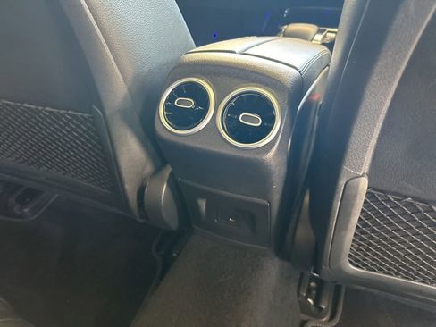 Used 2022 Mercedes-Benz CLA 250 4MATIC w/ Premium Package Lite image 27